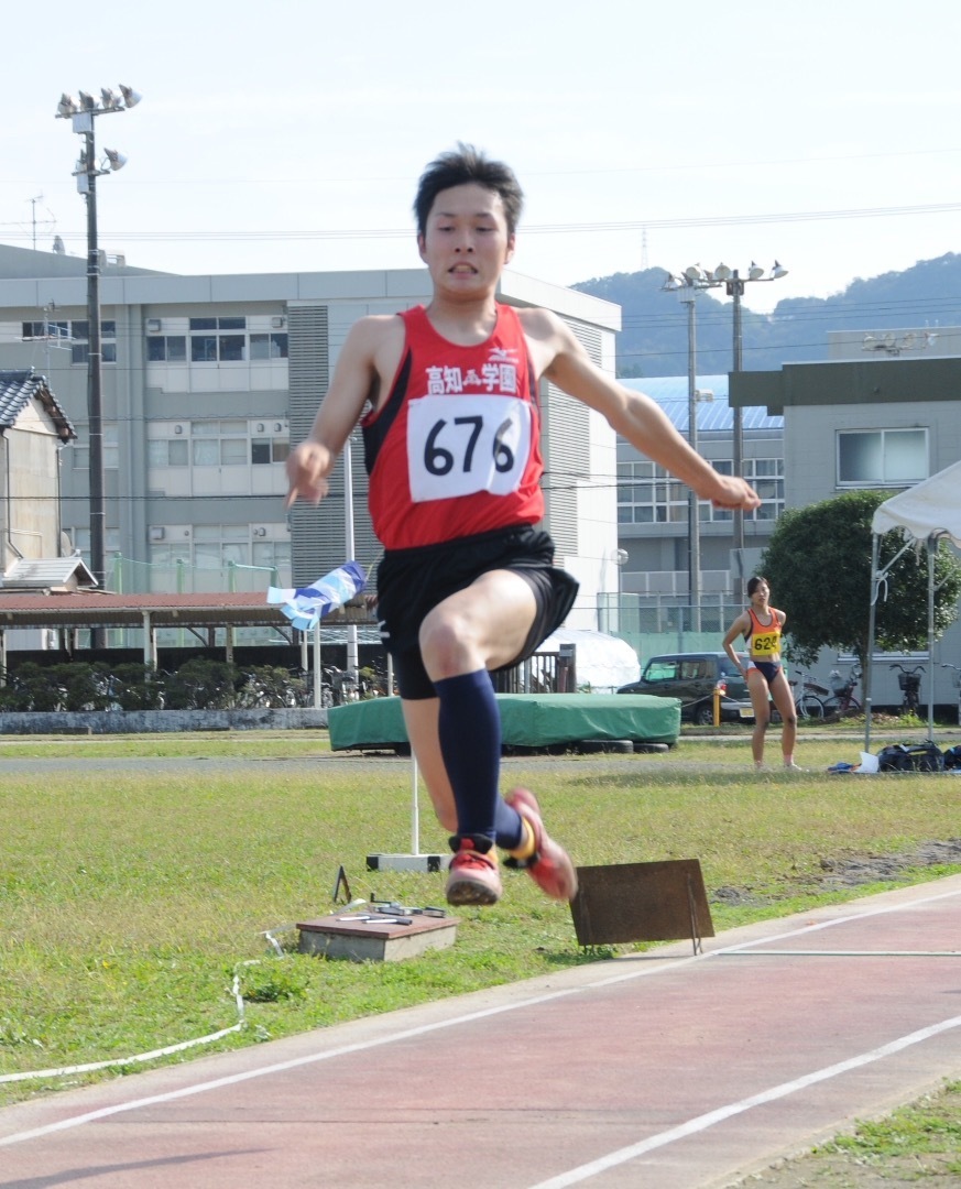 高知大競技会と三者協力会の報告 高知中学高等学校 陸上部